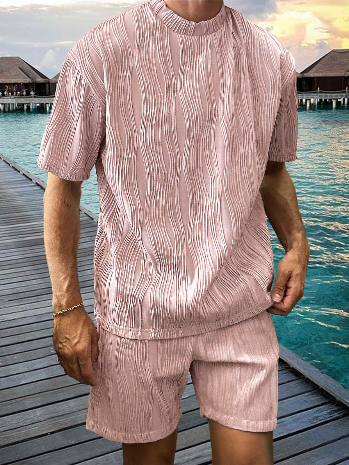 Men's Pleated Two-piece Texture Holiday Casual T-shirt Shorts Set
